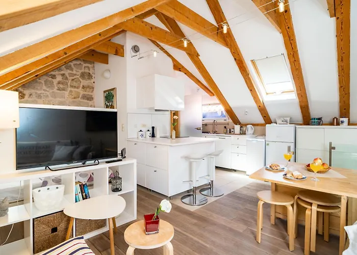 Old Town Historical דוברובניק